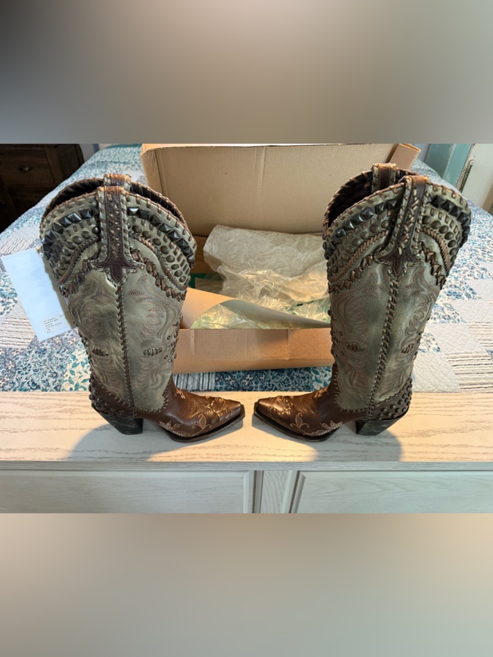 STUNNING Double D Ranch GLITTER GULCH Embellished Cowboy Boots size 6